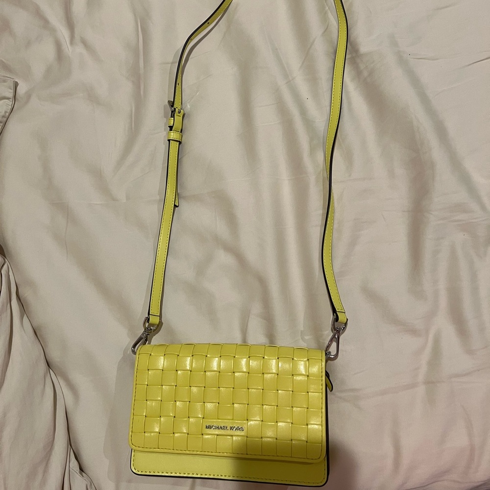 BRAND NEW Michael Kors Crossbody